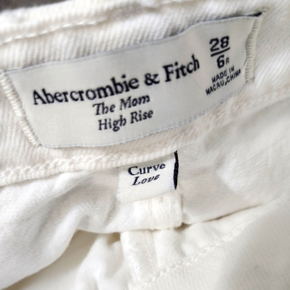 Abercrombie and Fitch The Mom High Rise Jeans Curve love - Picture 10 of 10